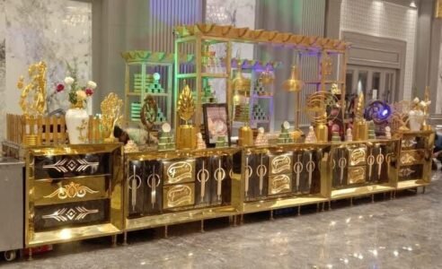 Grand Royal Golden Buffet Setup